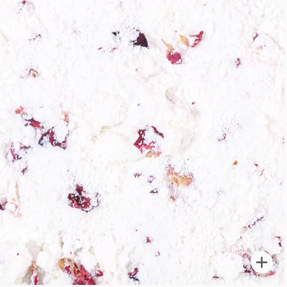 Salt by Hendrix Coco-soak rose bath salt - Picture 4 of 6